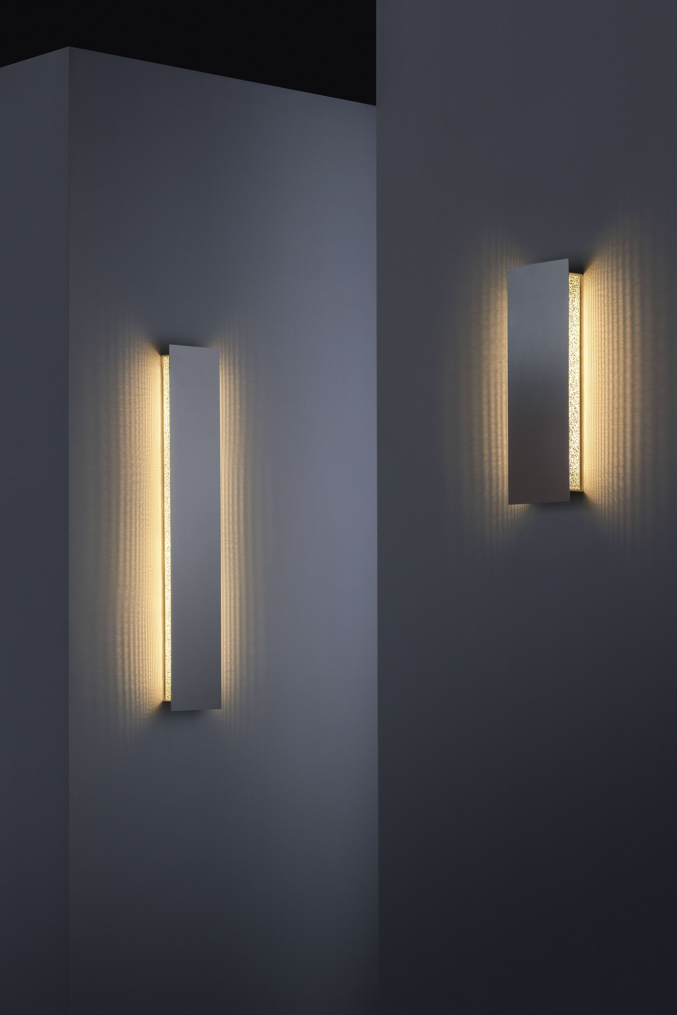 a-emotional light umbra line large – Bild 8