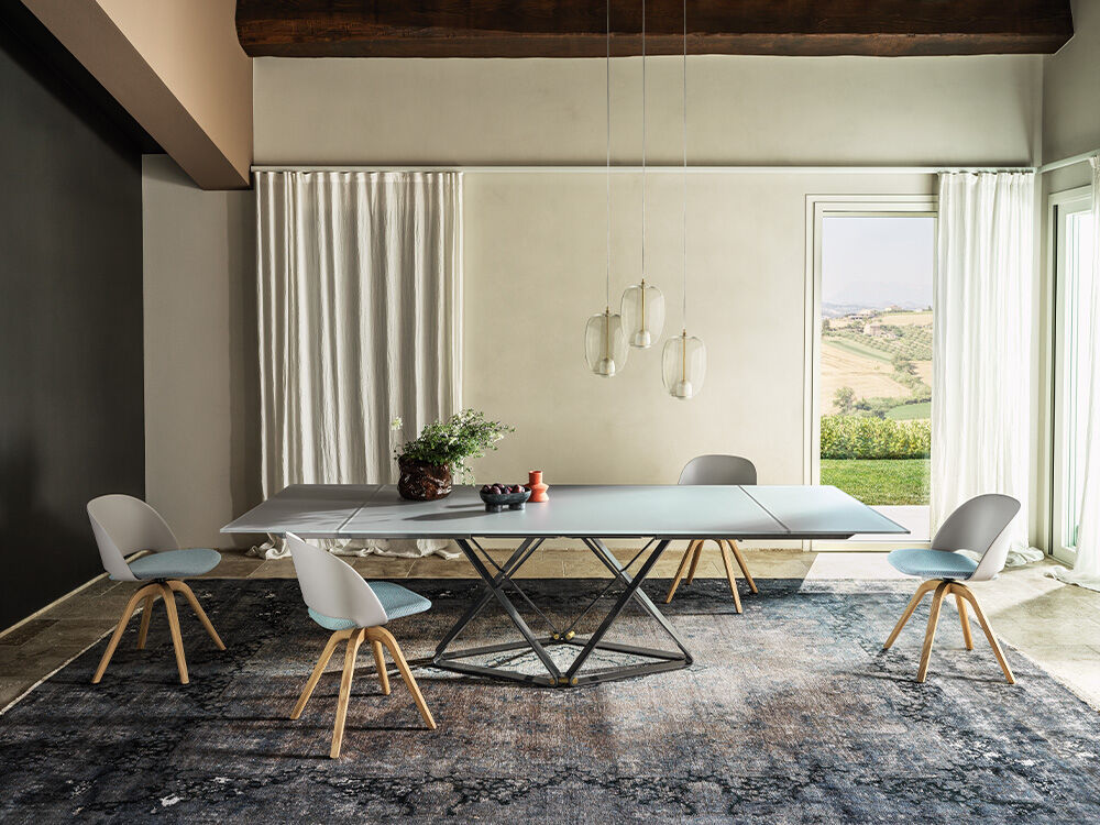 Bontempi Casa Les avantages des tables transformables : voici comment les utiliser