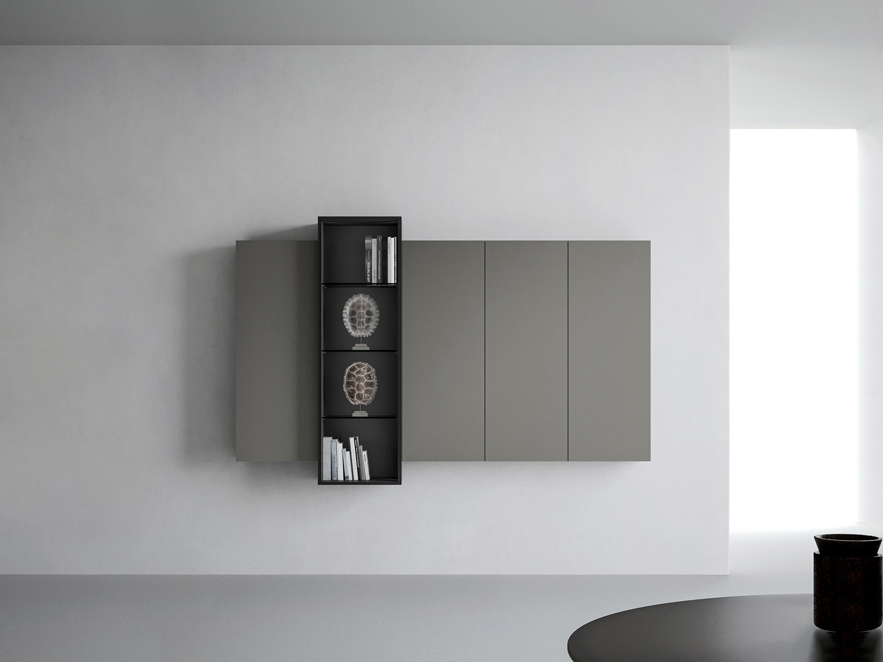 Caccaro Wall unit with showcase