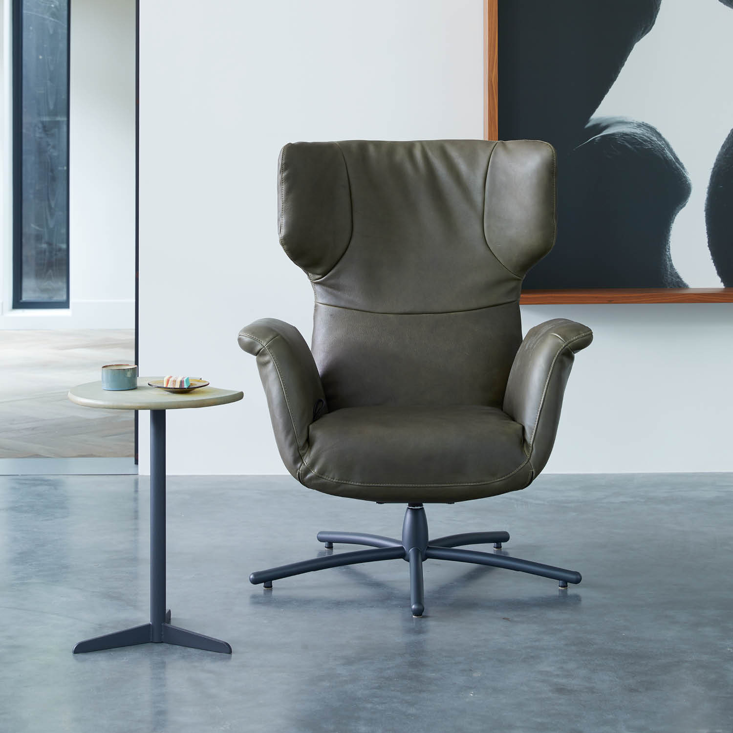 Label van den Berg First Class Armchair