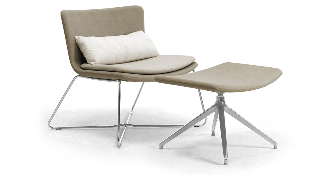 Leyform Lizzy relax lounge chair with footstool