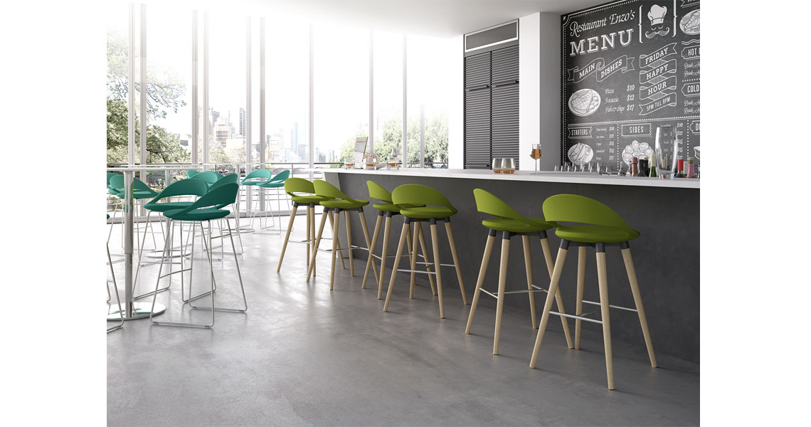Leyform Samba stool