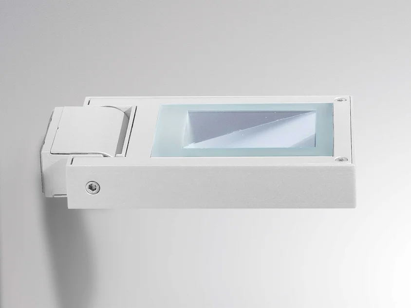 Molto Luce Movit Rectangular Asym LED