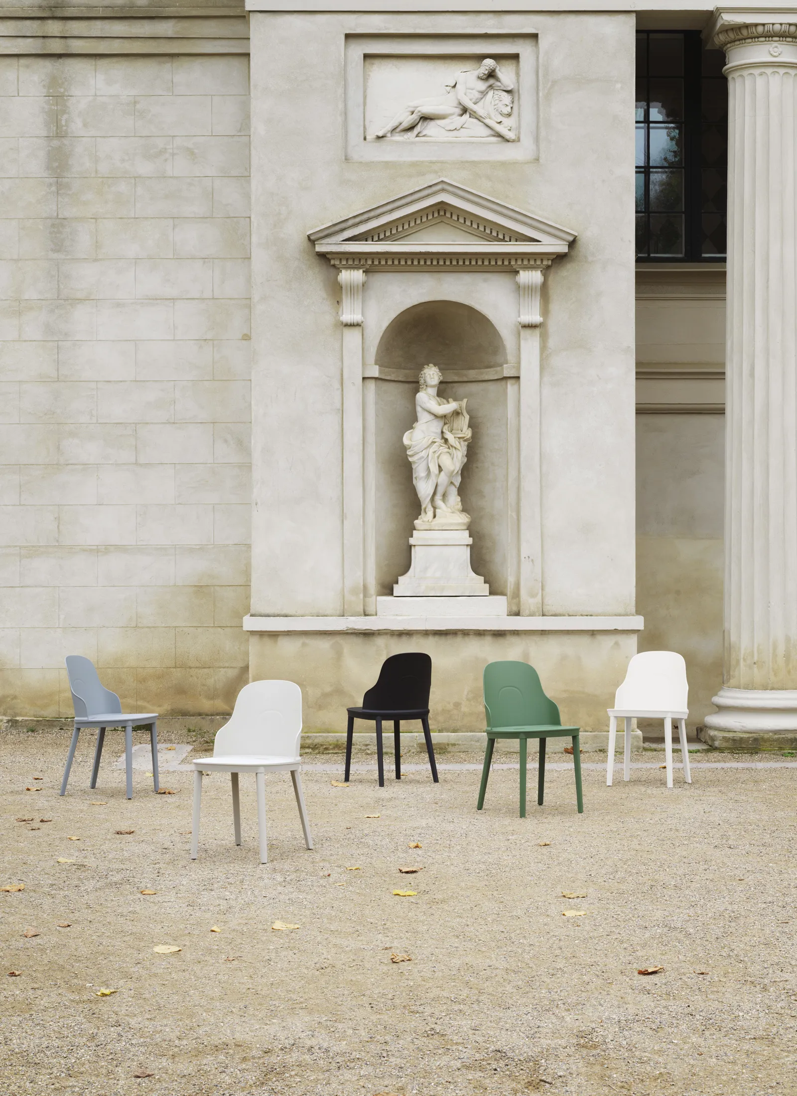 Normann Copenhagen Allez Stuhl Park grün – Bild 3