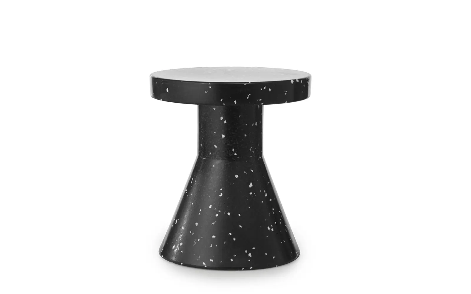 Normann Copenhagen Bit Hocker Cone Schwarz