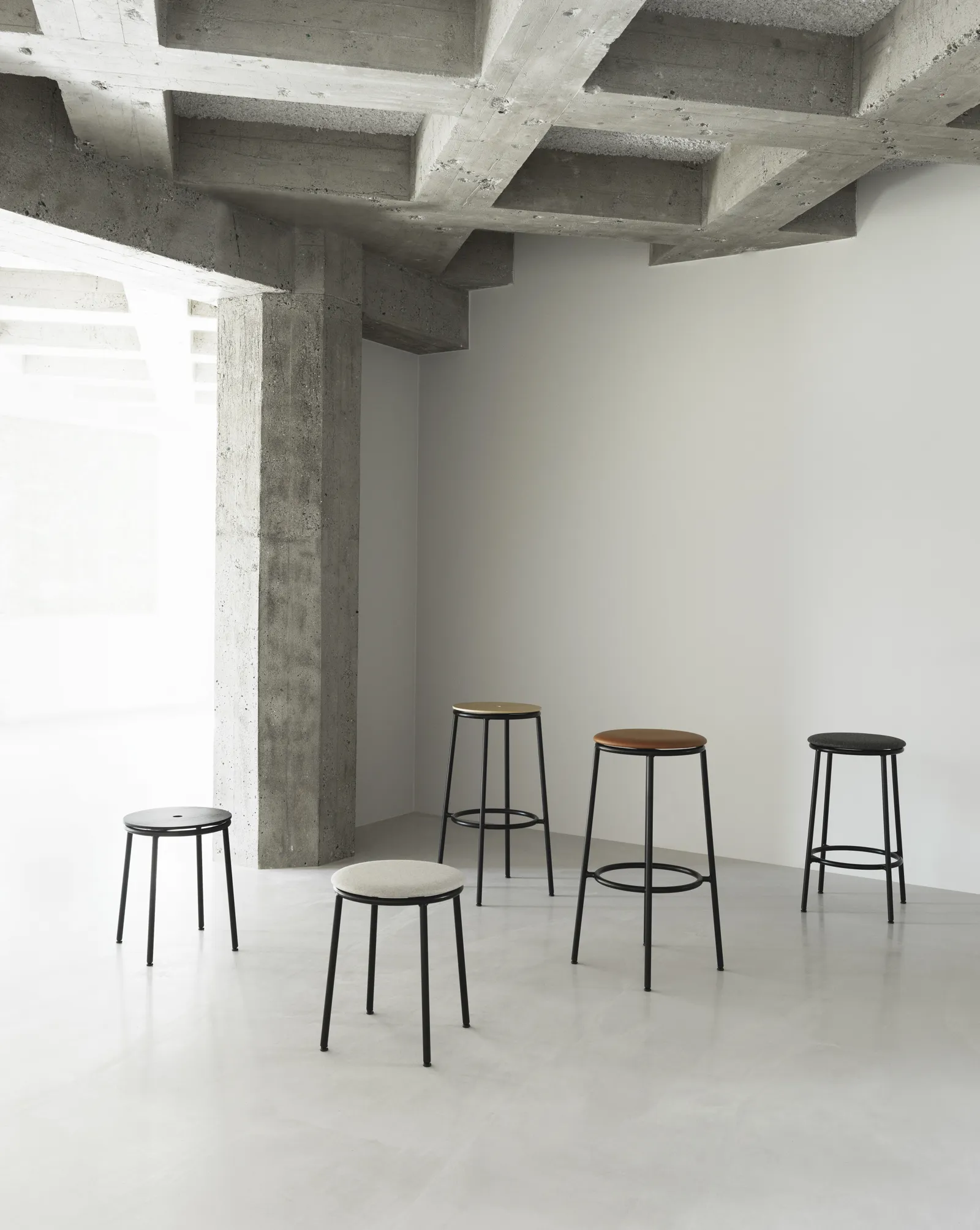 Normann Copenhagen Circa Hocker Eiche – Bild 8