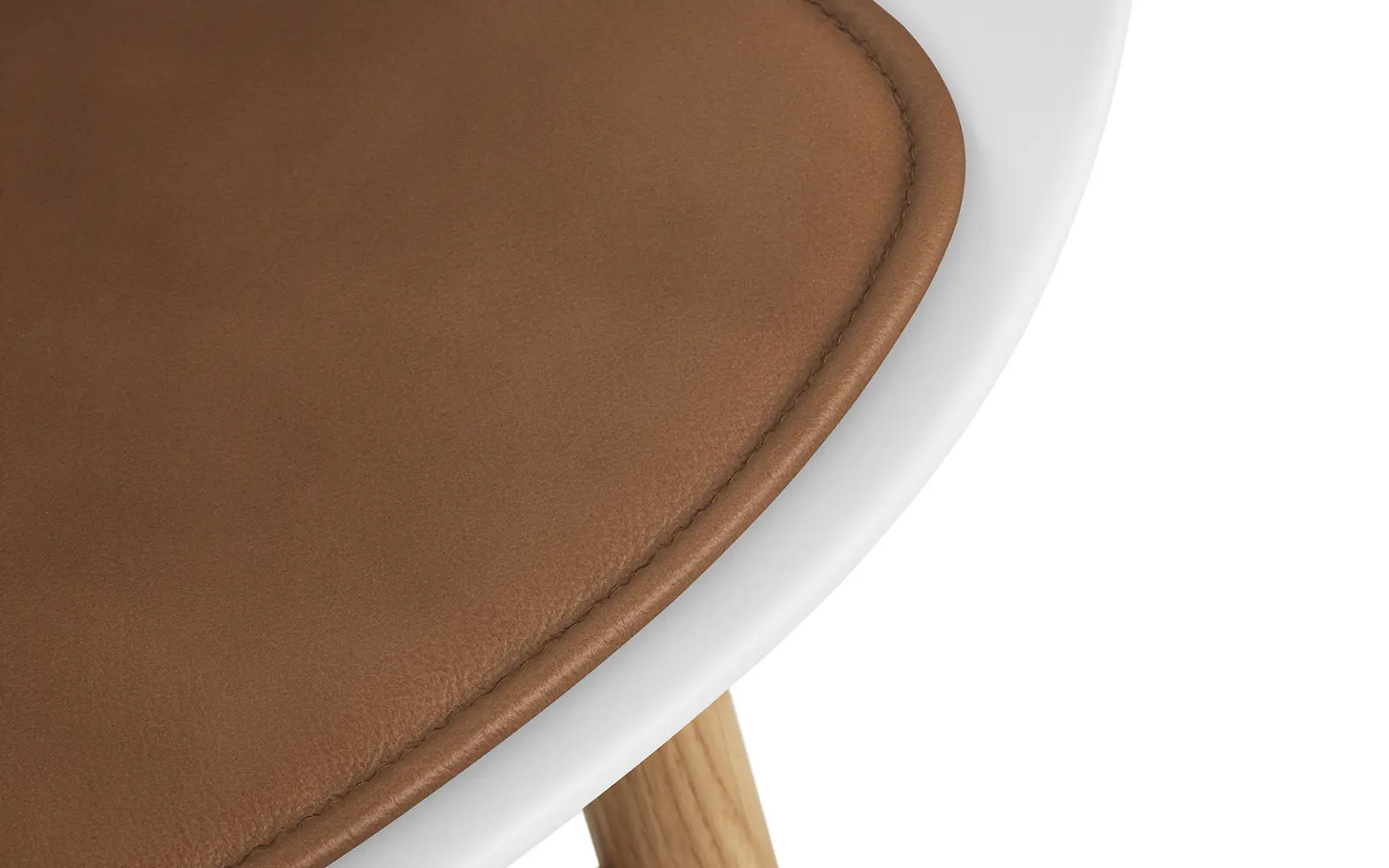 Normann Copenhagen Form Sitzkissen Leder brandy – Bild 2