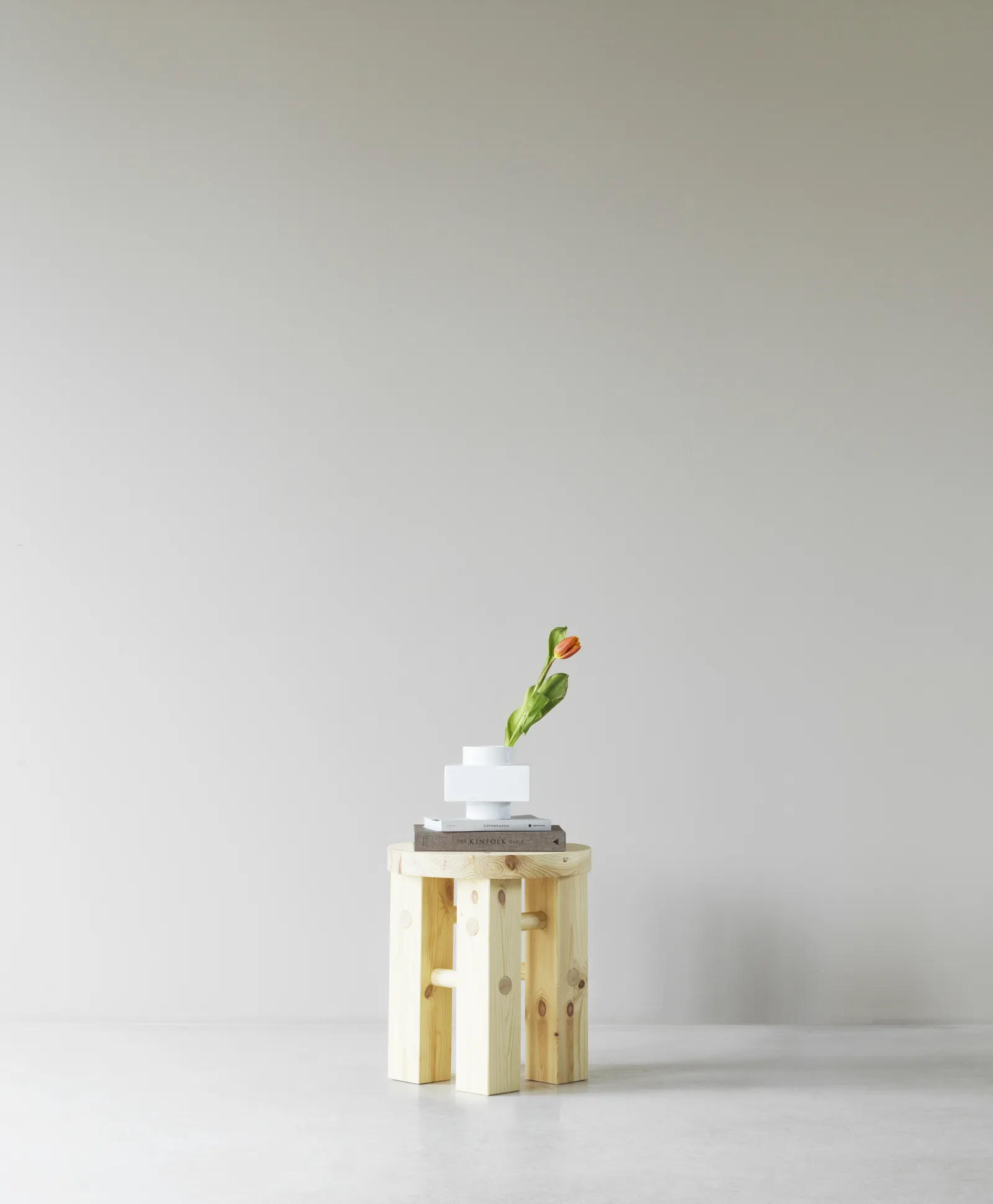 Normann Copenhagen Fyr Hocker Kiefer – Bild 5