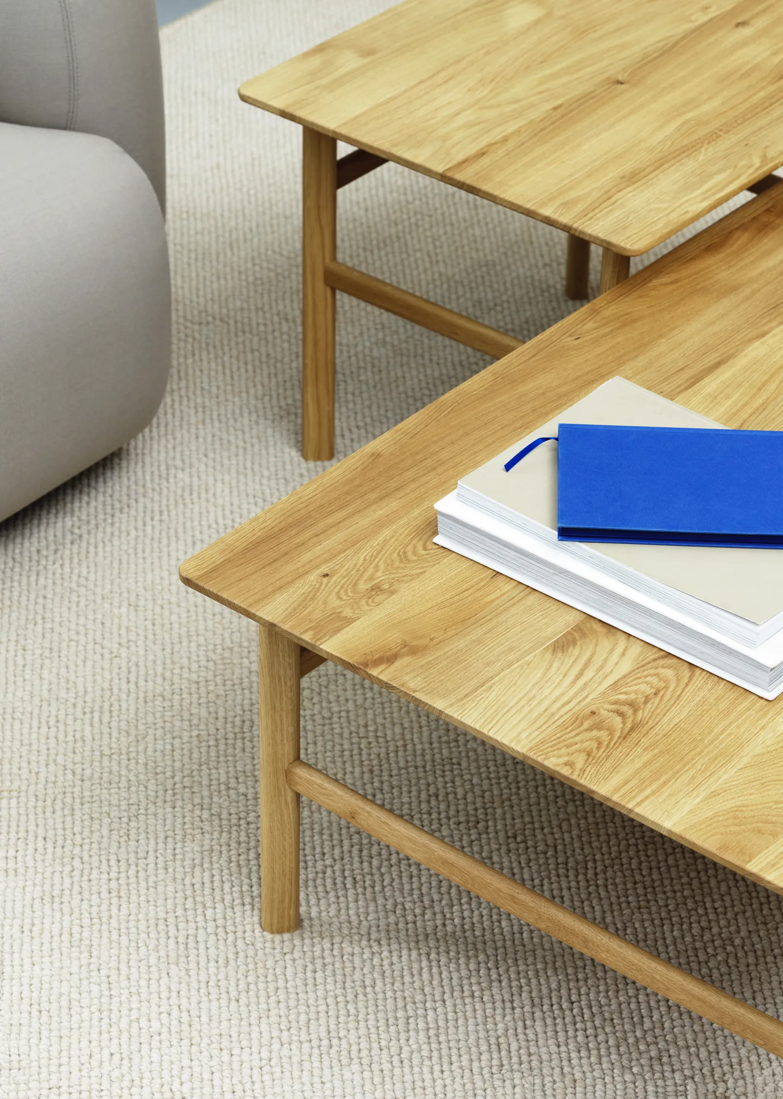 Normann Copenhagen Grow Couchtisch 50 x 60 Eiche – Bild 5