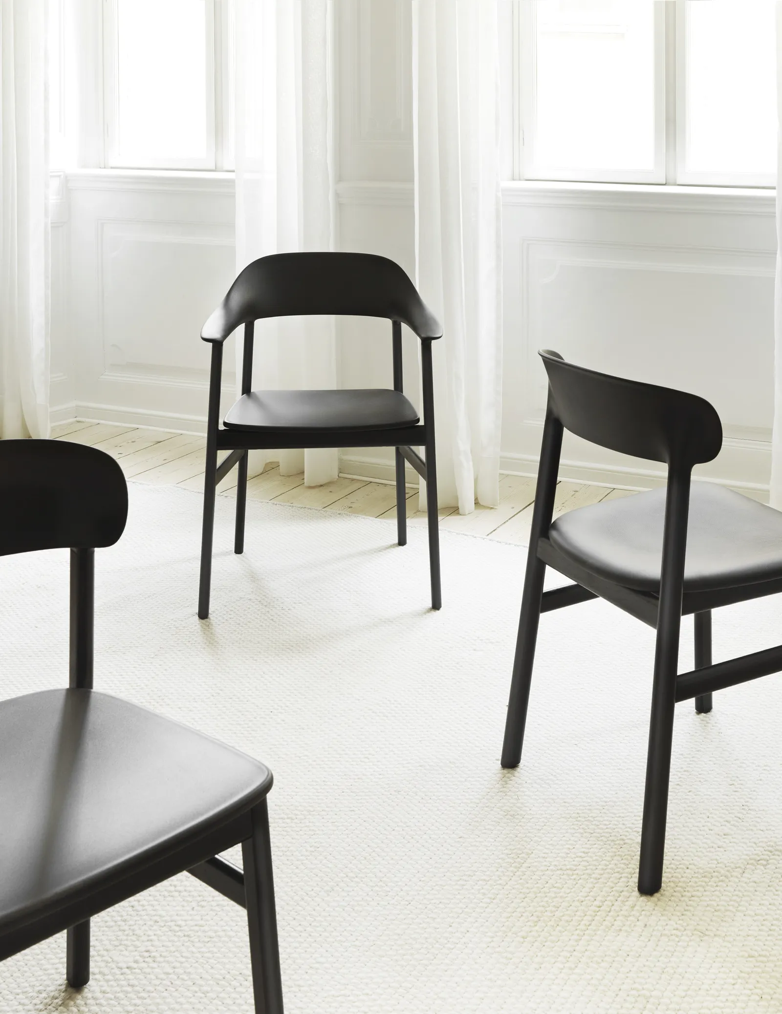 Normann Copenhagen Herit Armchair Smoked Oak White – Bild 8