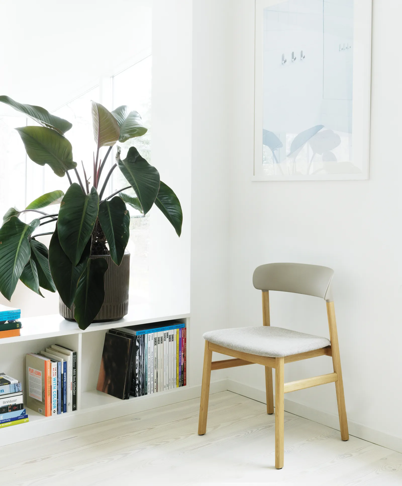 Normann Copenhagen Herit Stuhl gepolstert, Eiche Spectrum Leder sand – Bild 8