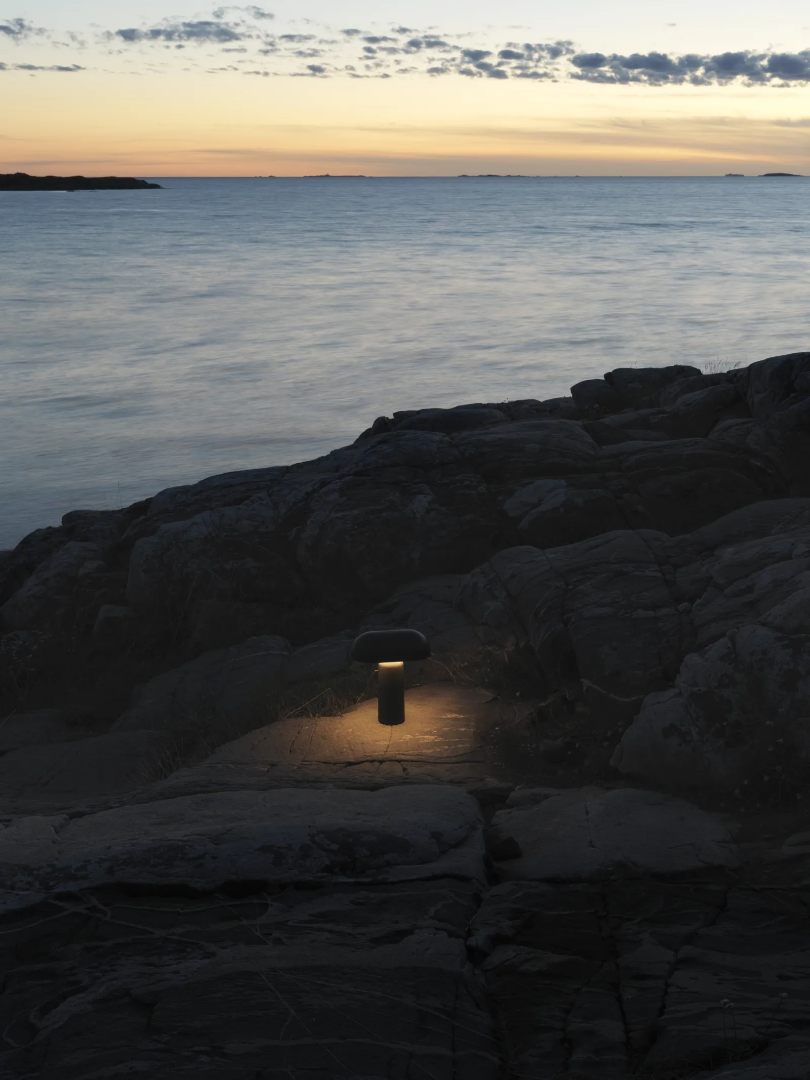 Normann Copenhagen Porta Tischlampe Schwarz – Bild 8