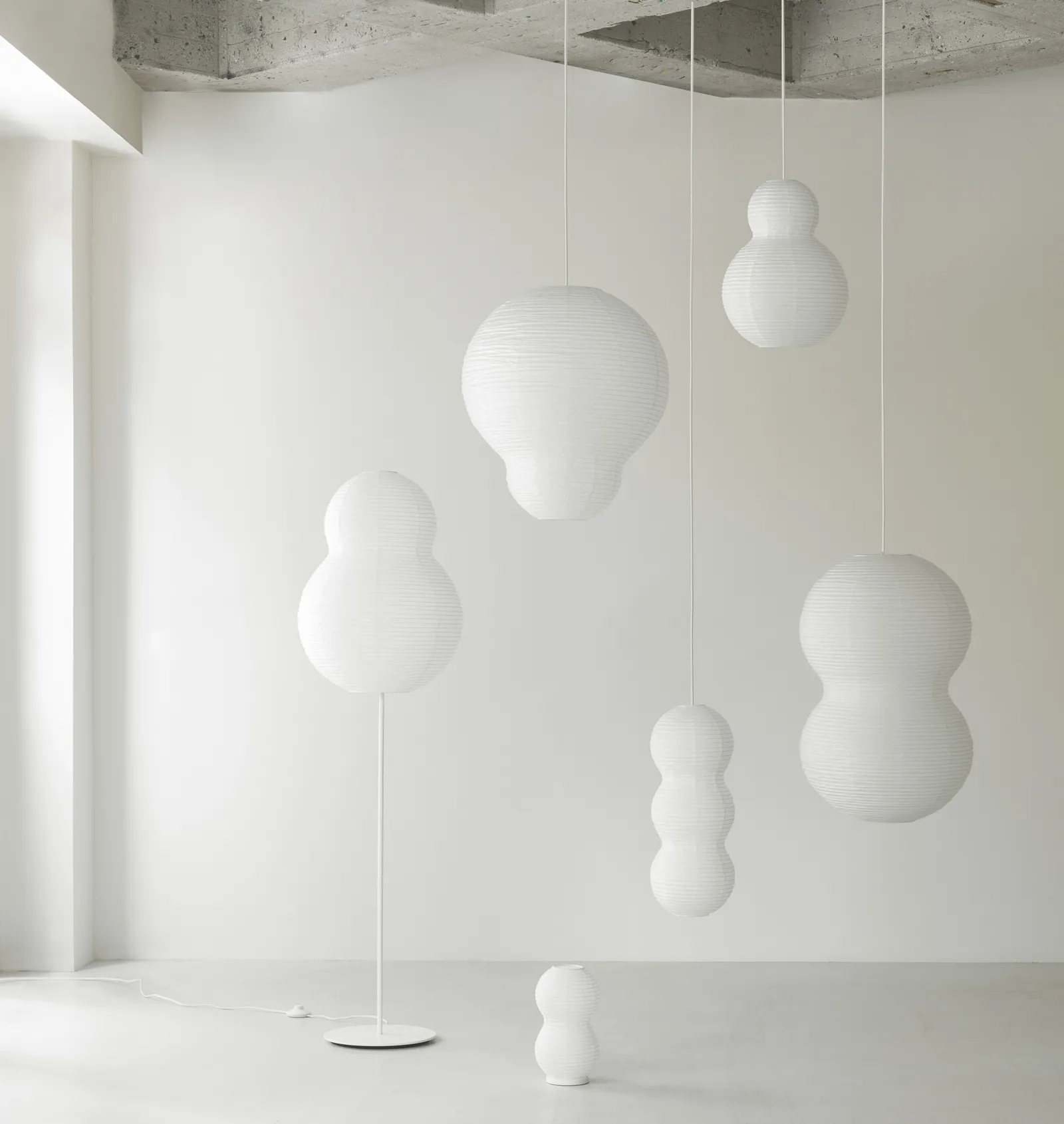 Normann Copenhagen Puff Lampe Bubble Weiss – Bild 3