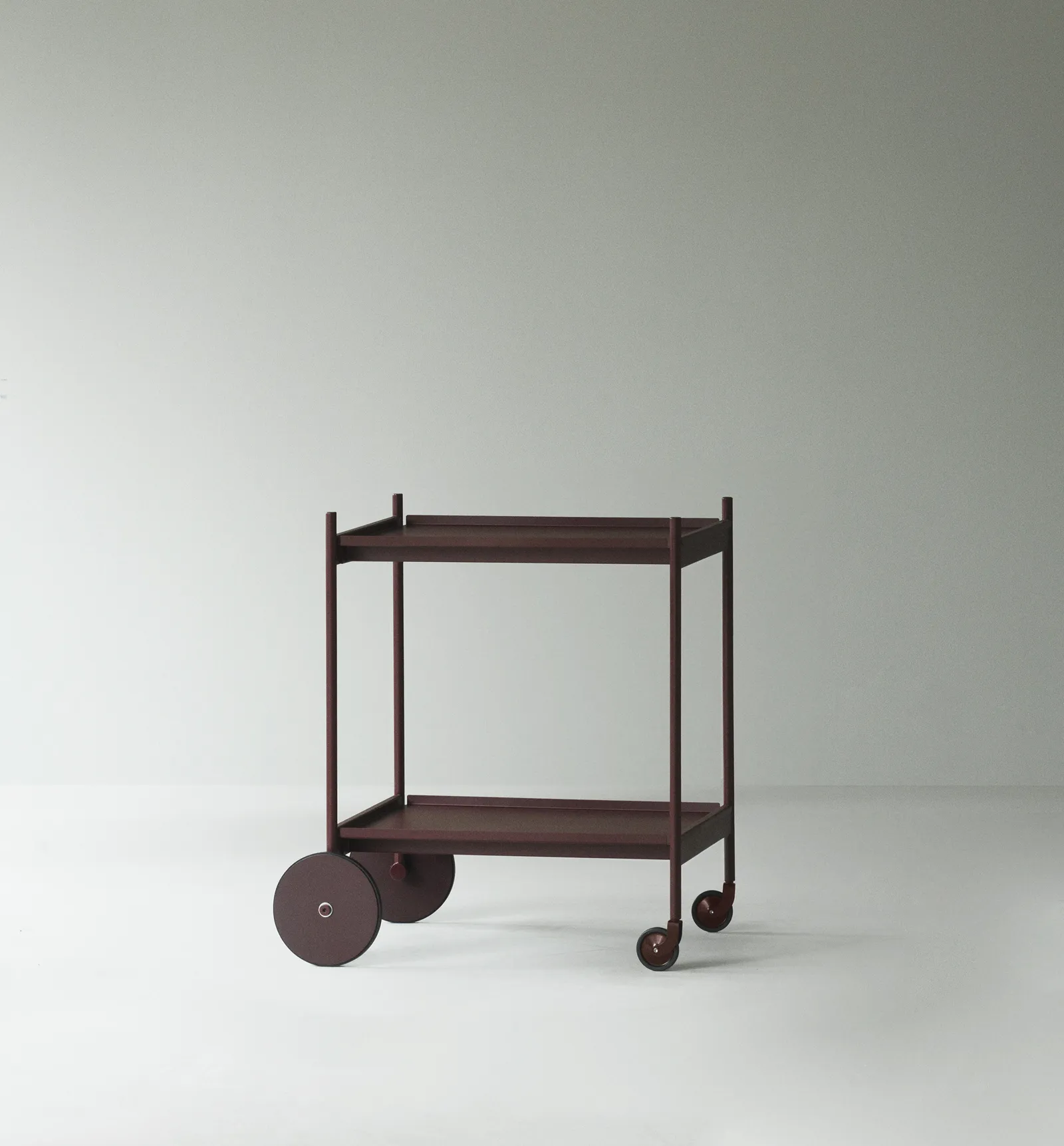 Normann Copenhagen Rul Servierwagen Burgund – Bild 5