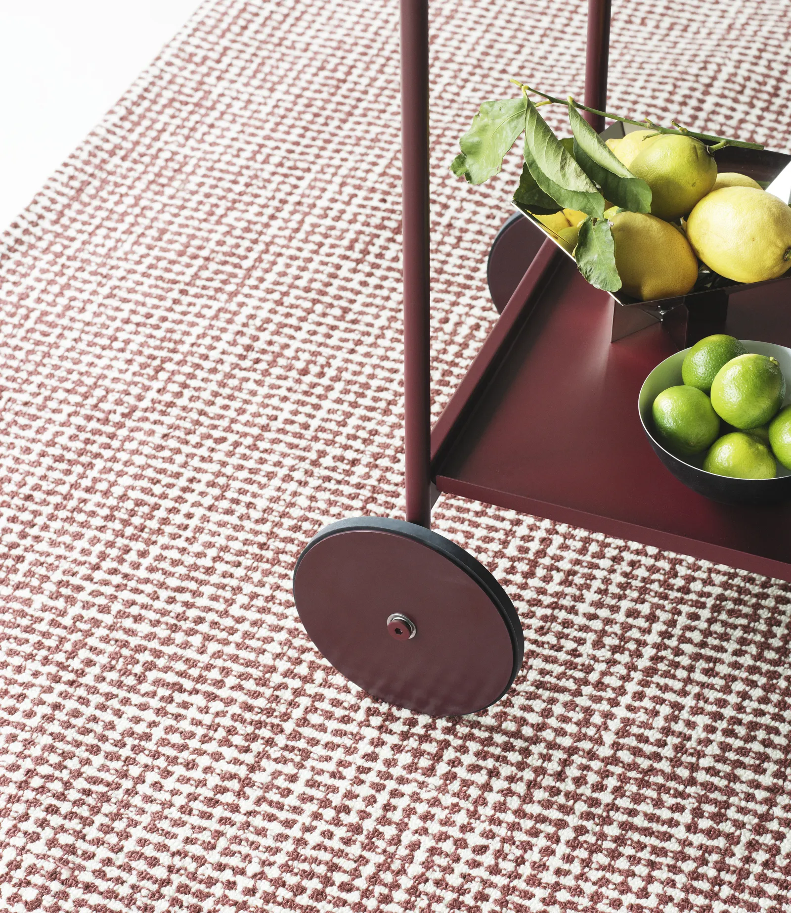 Normann Copenhagen Rul Servierwagen Burgund – Bild 8