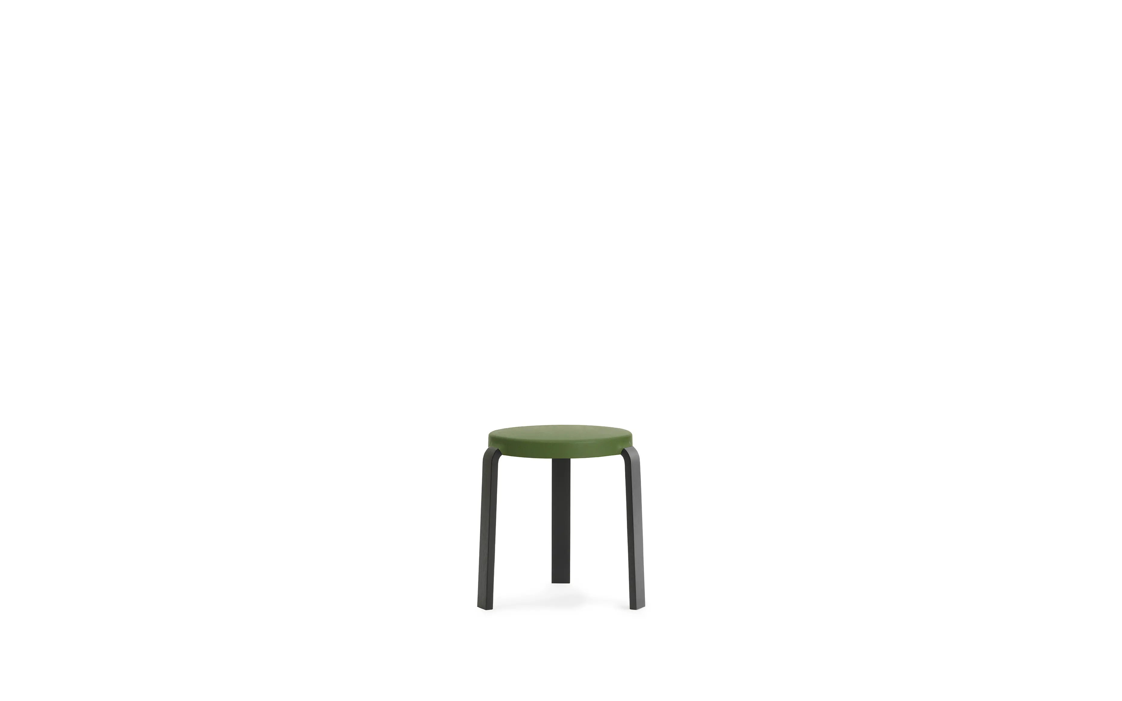 Normann Copenhagen Tap Stool Black oak / Olive – Bild 2