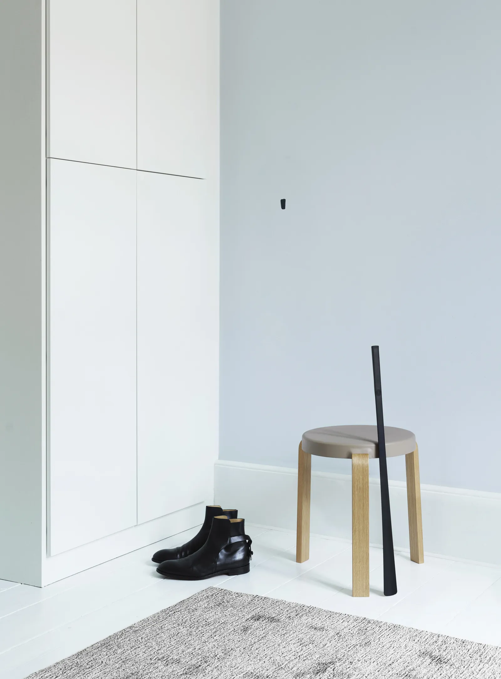 Normann Copenhagen Tap Stuhl schwarze Eiche/ sand – Bild 6