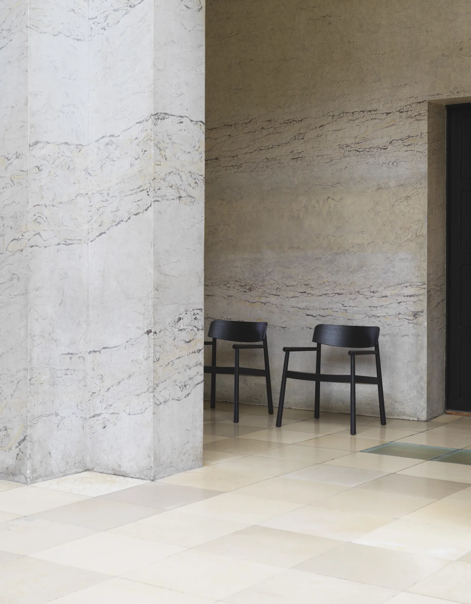 Normann Copenhagen Timb Loungesessel mit Armlehnen, Schwarz – Bild 8