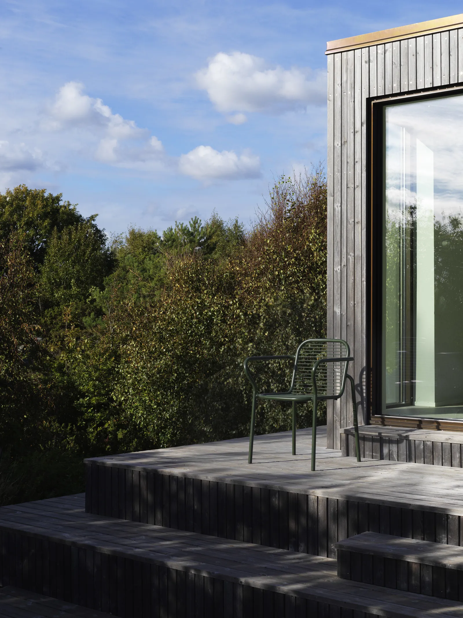 Normann Copenhagen Vig Armchair Dark Green – Bild 6