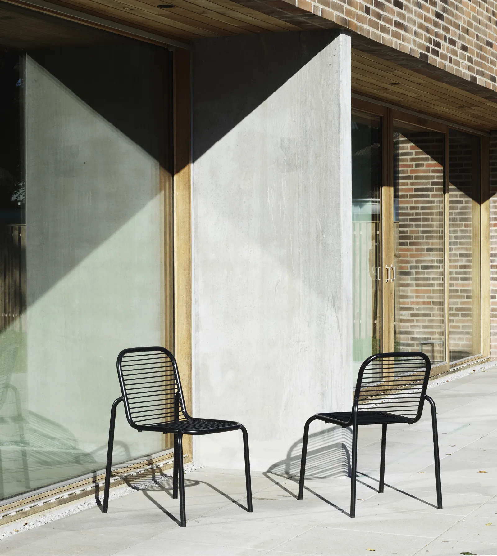 Normann Copenhagen Vig Stuhl Schwarz – Bild 7
