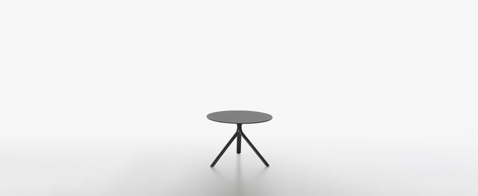 Plank MIURA table round, 50 cm