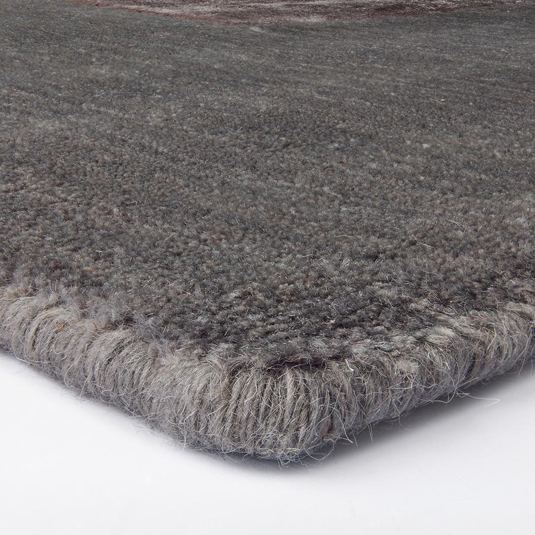 Sitap Brianne Tortora: A Luxurious Bedroom Carpet with Italian Craftsmanship – Bild 2