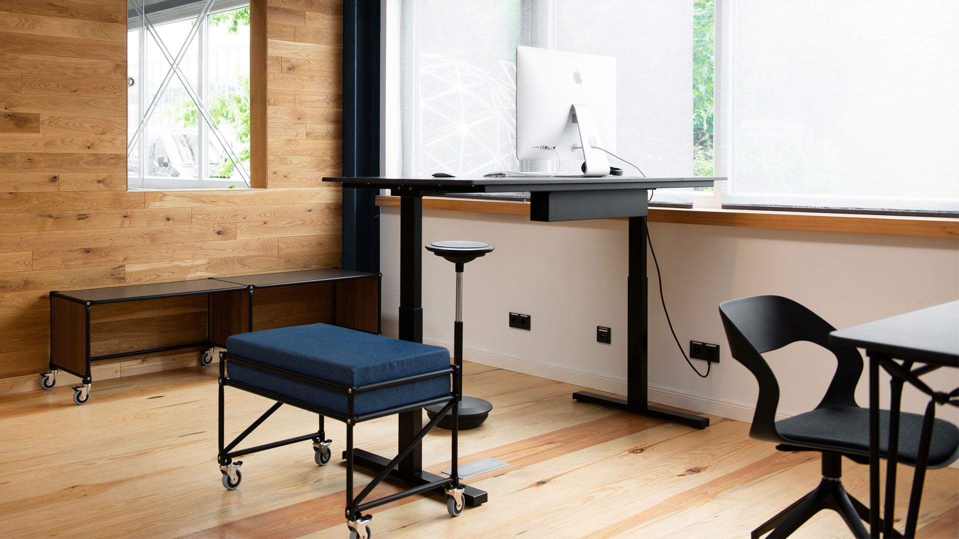 System 180 Sitz-Steh-Tische
